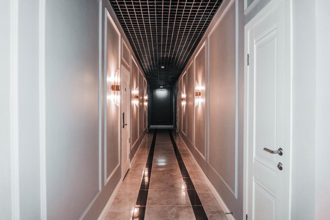 Жомарт Hotel Aqtöbe Buitenkant foto